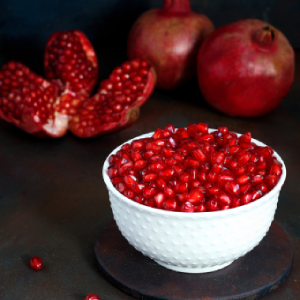 About pomegranate Fruit